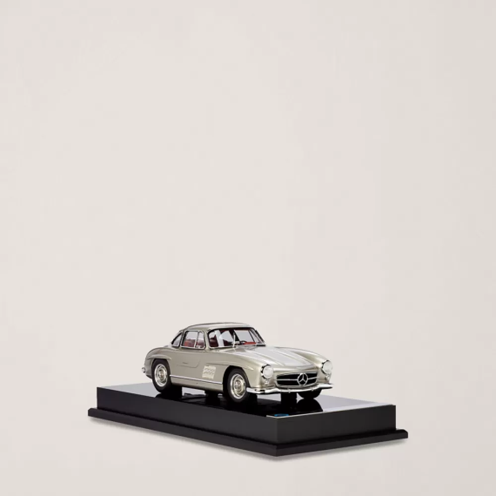 Must-haves Fürs Homeoffice | Dekorative Accessoires | Luxuriöse Geschenke>Ralph Lauren Must-haves Fürs Homeoffice | Dekorative Accessoires | Luxuriöse Geschenke Mercedes Benz Gullwing Coupé für Home | ® DE